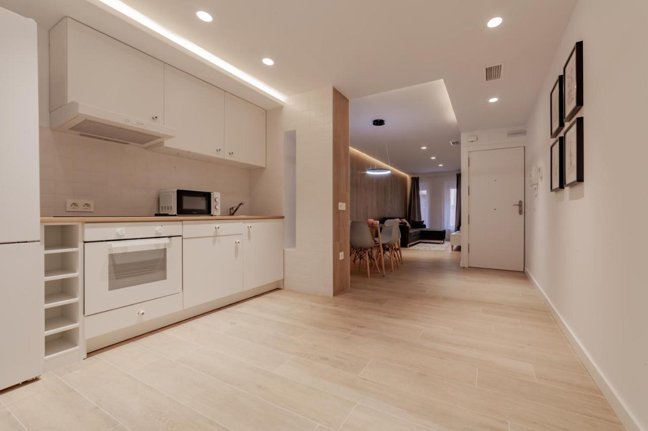 Caces Parrapartamentos Apartamentos Turisticos מראה חיצוני תמונה