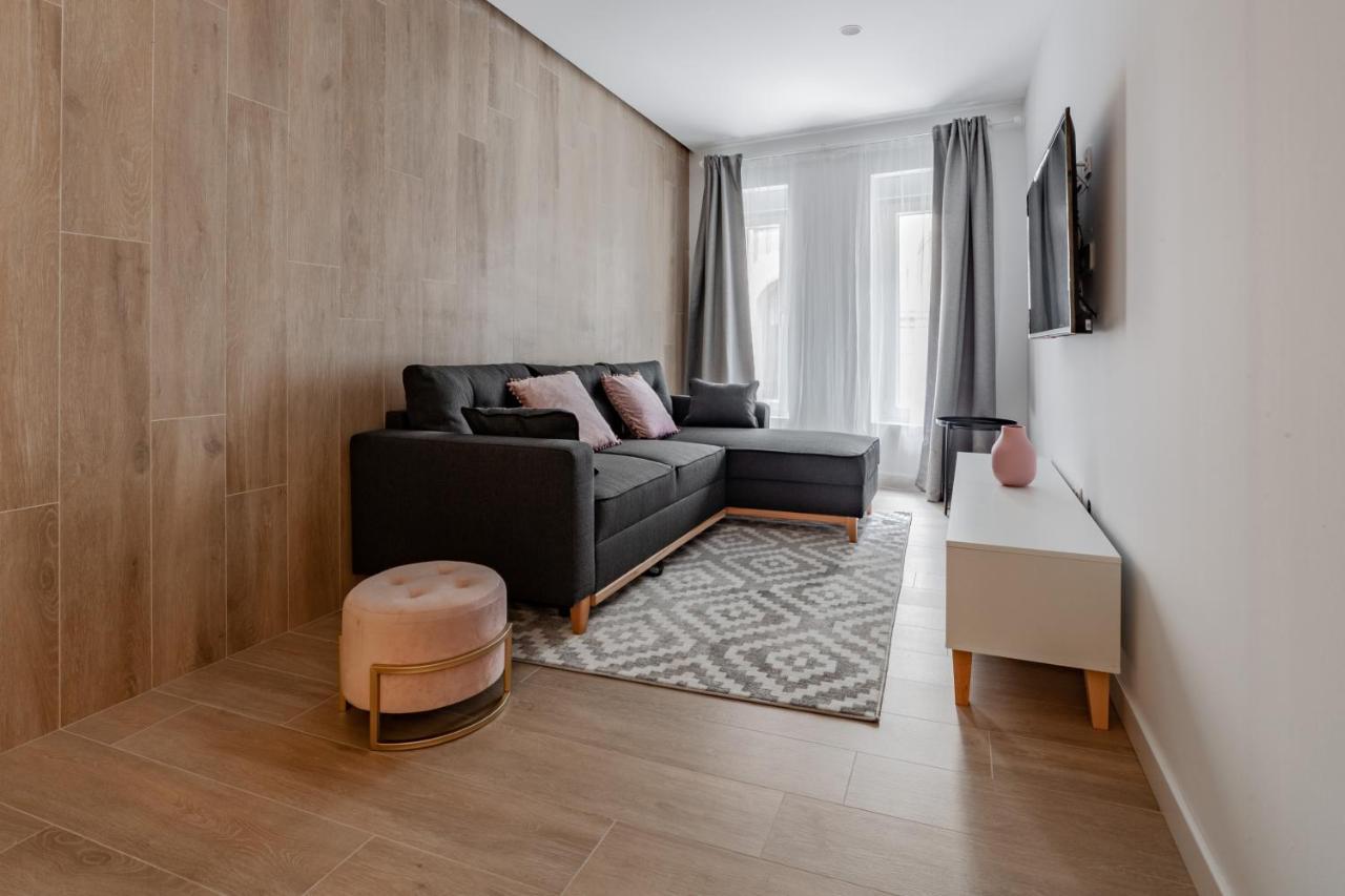 Caces Parrapartamentos Apartamentos Turisticos מראה חיצוני תמונה